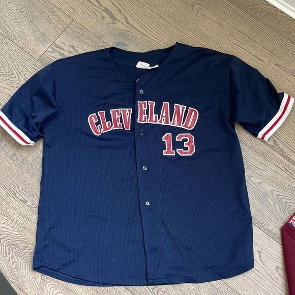 Other - SALE TODAY ONLY‼️ Cleveland Omar Vizquel vintage baseball jersey #13 collectors